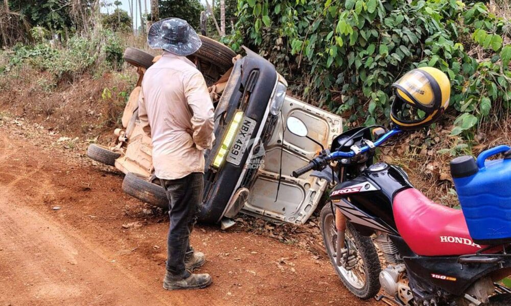 Tragédia na Zona Rural: Motorista Morre em Capotamento de Carro em Extrema, RO Imagem do artigo