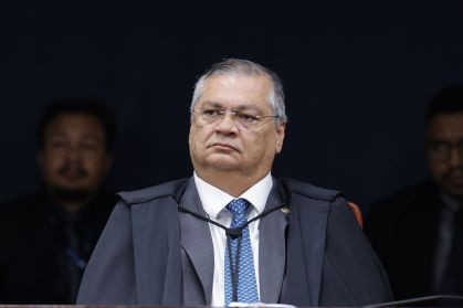 Ministro Flávio Dino Solicita Inquérito Contra Bolsonaro com Base em Relatório da CPI da Covid Imagem do artigo
