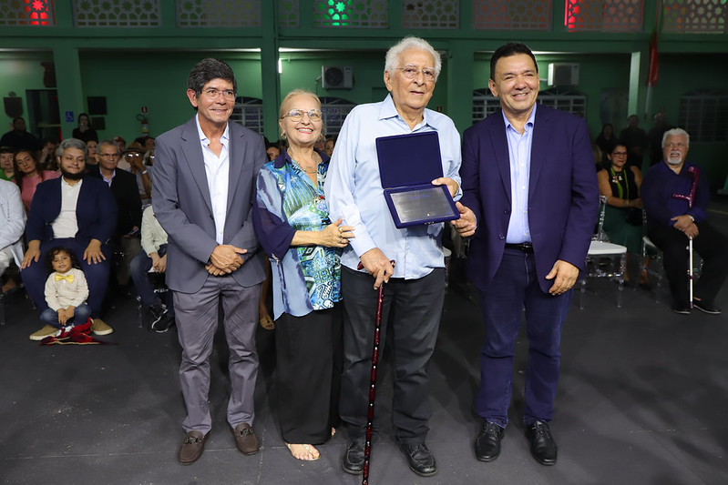 Manaus Lança 14ª Edição dos Prêmios Literários e Homenageia Elson Farias Imagem do artigo