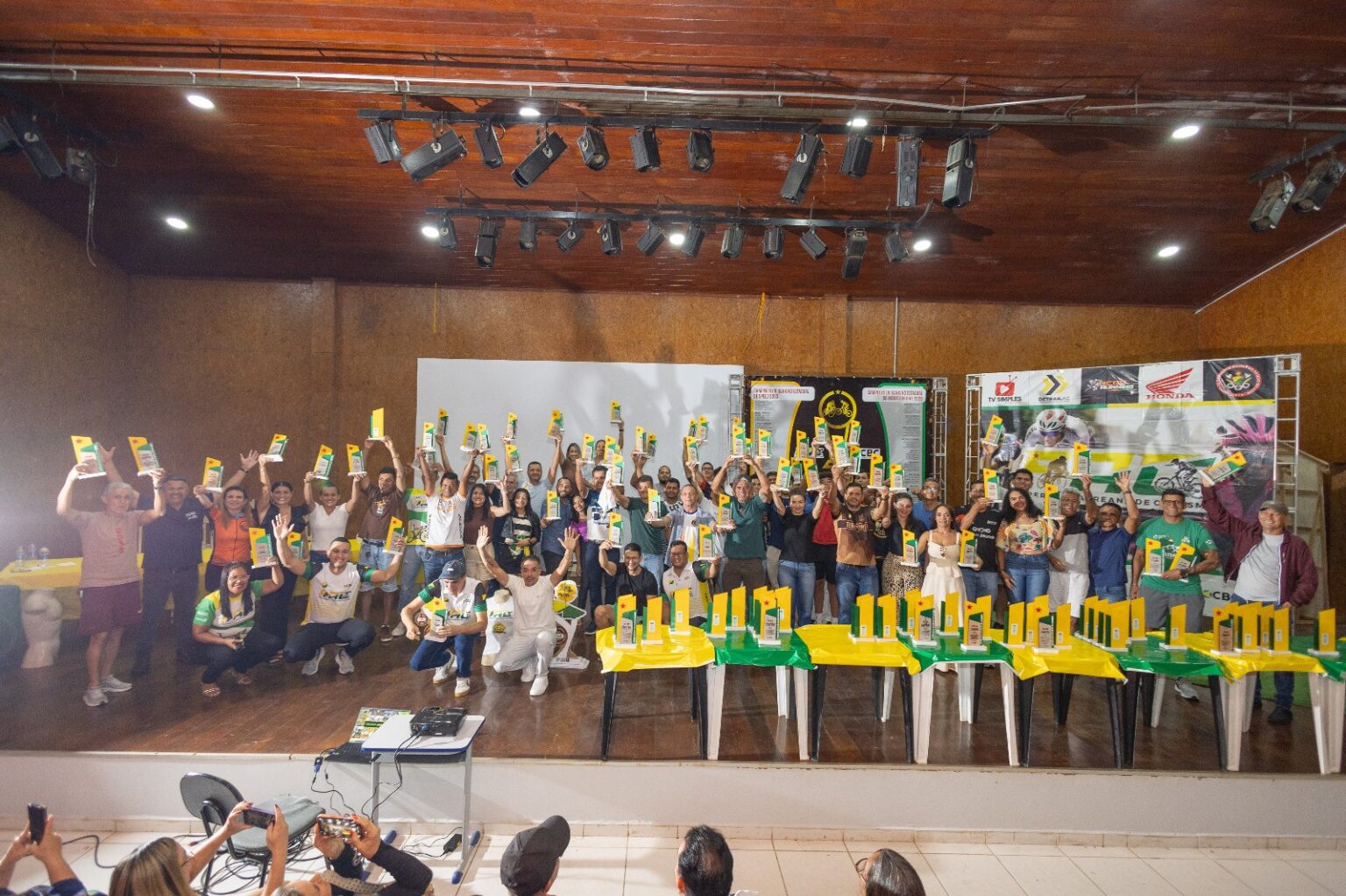 Ciclismo do Acre: Melhores do Ano são Premiados em Cerimônia da FAC Ciclismo do Acre: Melhores do Ano são Premiados em Cerimônia da FAC