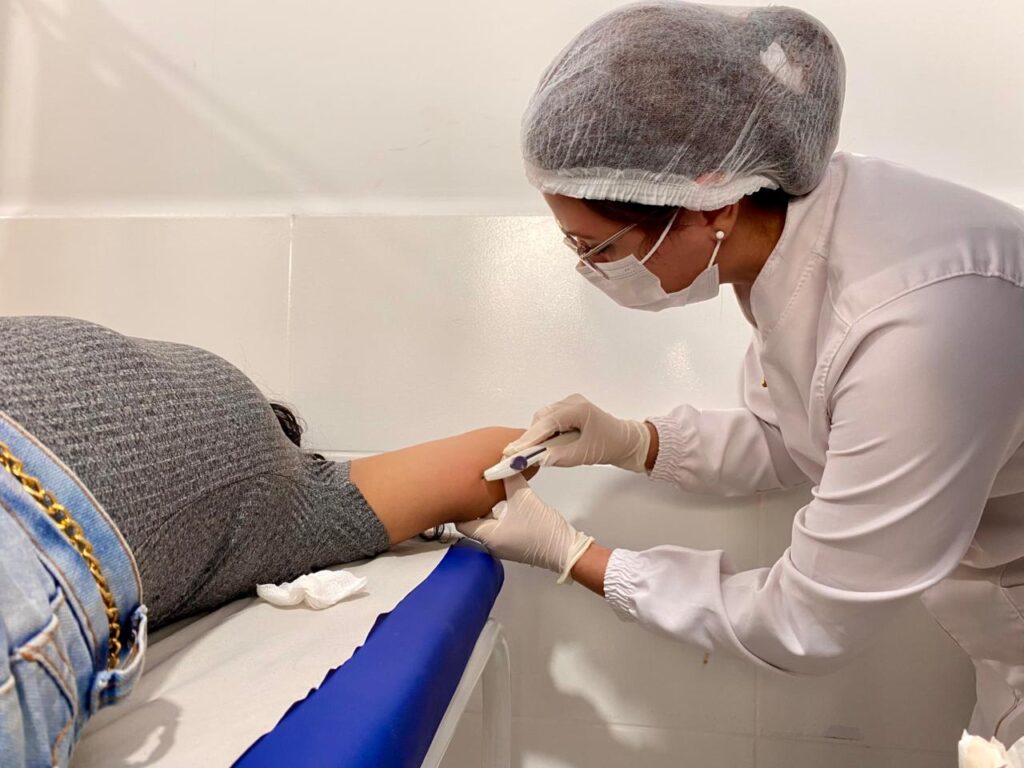 Mutirão de Saúde Oferece Implanon a Mais de 60 Adolescentes na URAP Augusto Hidalgo de Lima Mutirão de Saúde Oferece Implanon a Mais de 60 Adolescentes na URAP Augusto Hidalgo de Lima