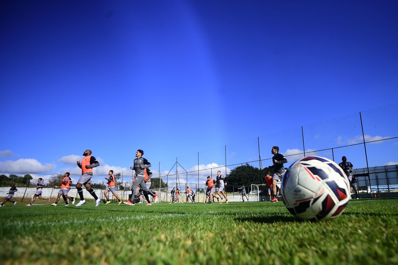 Programação dos Clubes Acreanos para o Fim de Ano: Preparativos para o Campeonato Acreano 2026 Programação dos Clubes Acreanos para o Fim de Ano: Preparativos para o Campeonato Acreano 2026