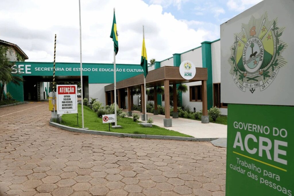 Governo do Acre Atualiza Convocação para Posse de Aprovados na Educação Governo do Acre Atualiza Convocação para Posse de Aprovados na Educação
