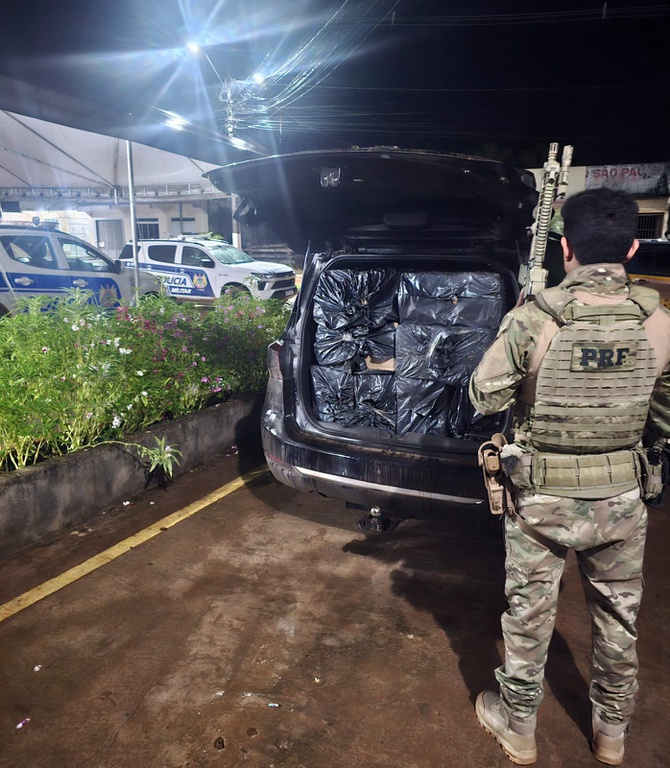 PRF Acre Intensifica Combate ao Contrabando e Apreende Cargas Ilegais PRF Acre Intensifica Combate ao Contrabando e Apreende Cargas Ilegais