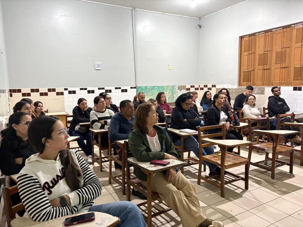 Caso grave mobiliza autoridades sobre estrategias-retorno-aulas-escola Imagem do artigo