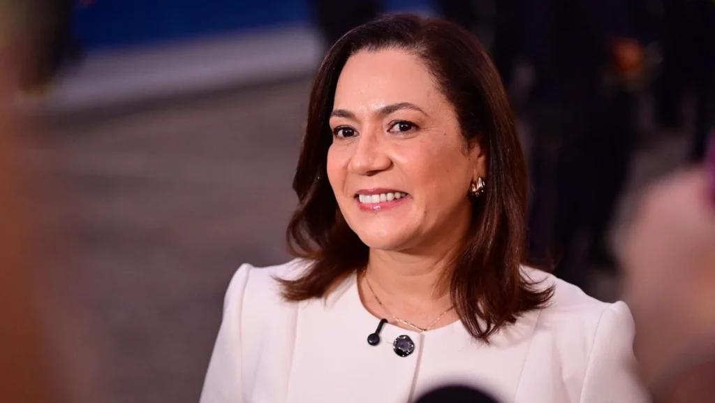 Mailza Assis apresenta plano de governo com 10 eixos para transformar o Acre