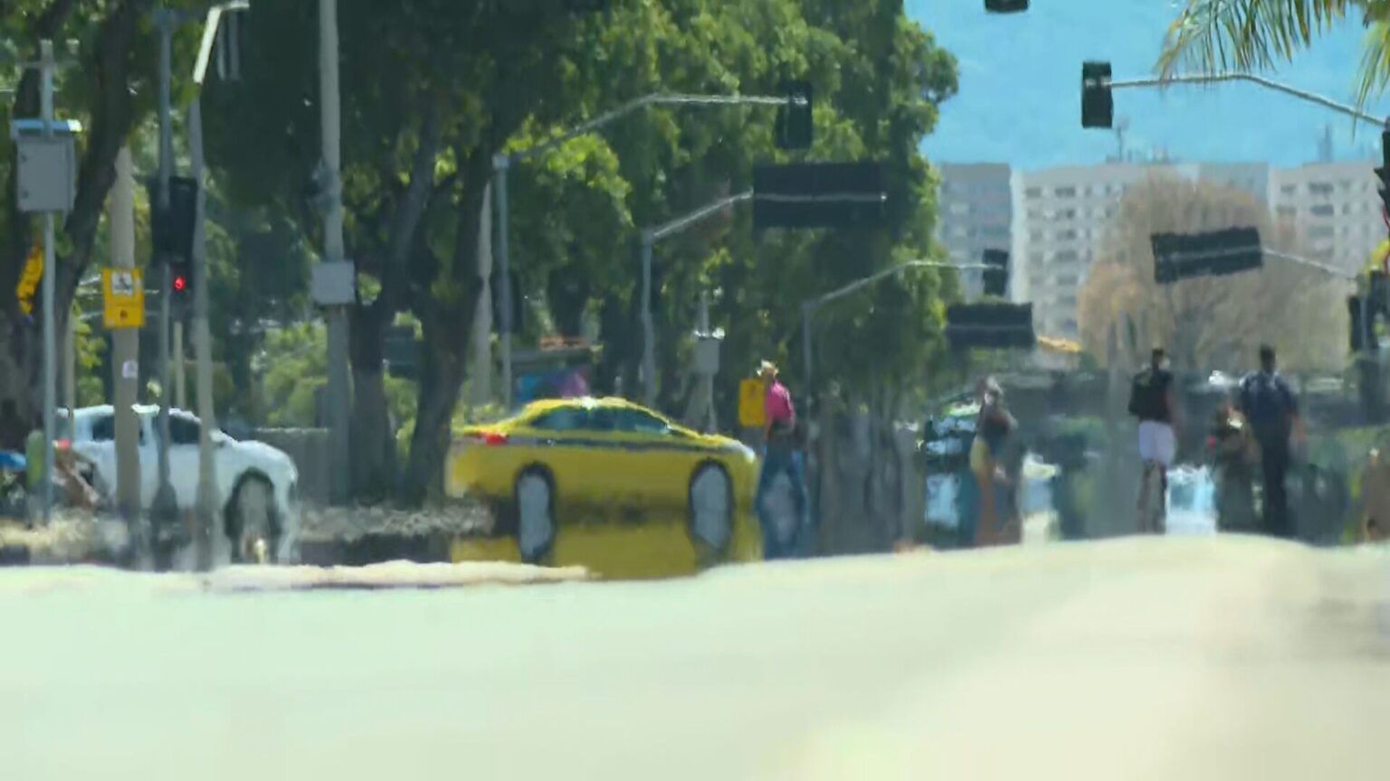 Calor Extremo no Rio: 22 Cidades em Alerta e Dicas para se Proteger Calor Extremo no Rio: 22 Cidades em Alerta e Dicas para se Proteger