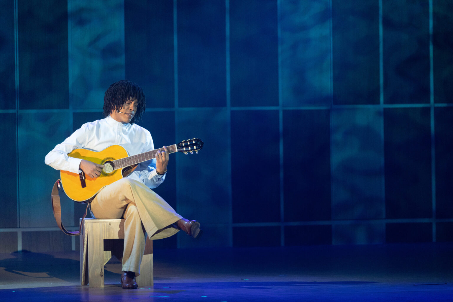 Djavan Retorna ao Rio: Estreia no Teatro Claro Mais em 2026
