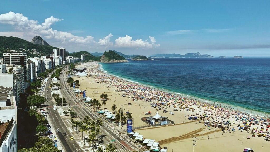 Réveillon no Rio: Impacto Econômico de R$ 3 bilhões e 85% de Ocupação Hoteleira
