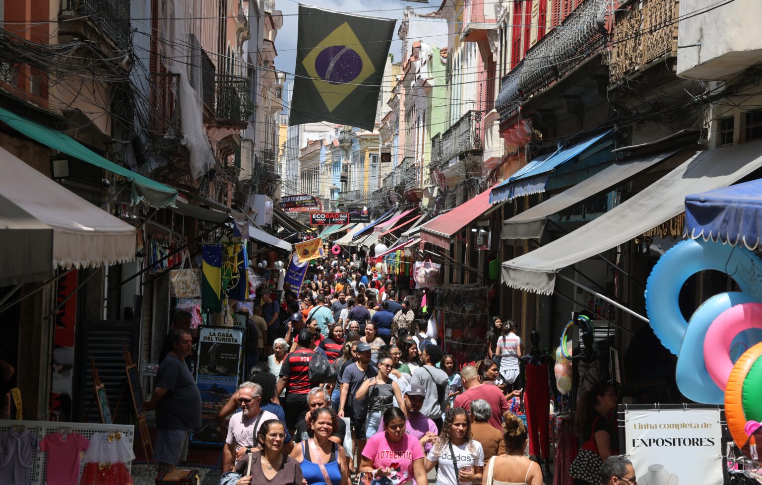 Carnaval Previsto para Impulsionar R$ 511 Milhões na Economia do Grande Rio em 2026