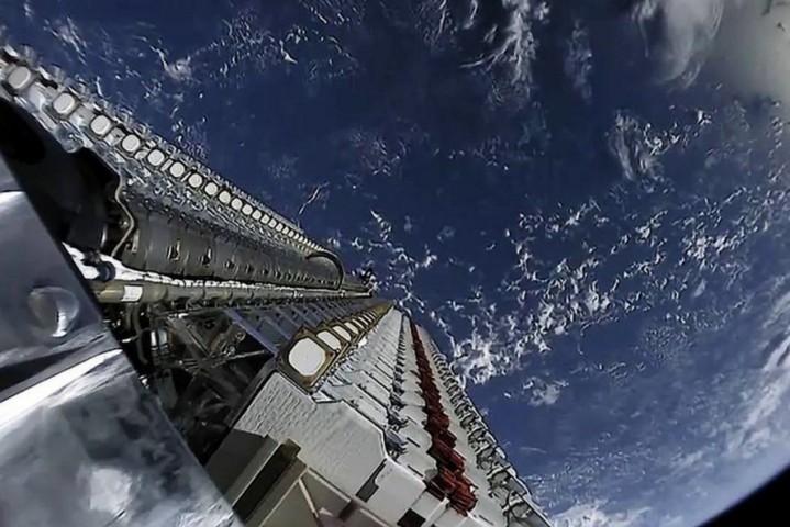 SpaceX e xAI: A Ambiciosa Constelação de 1 Milhão de Satélites de Elon Musk SpaceX e xAI: A Ambiciosa Constelação de 1 Milhão de Satélites de Elon Musk