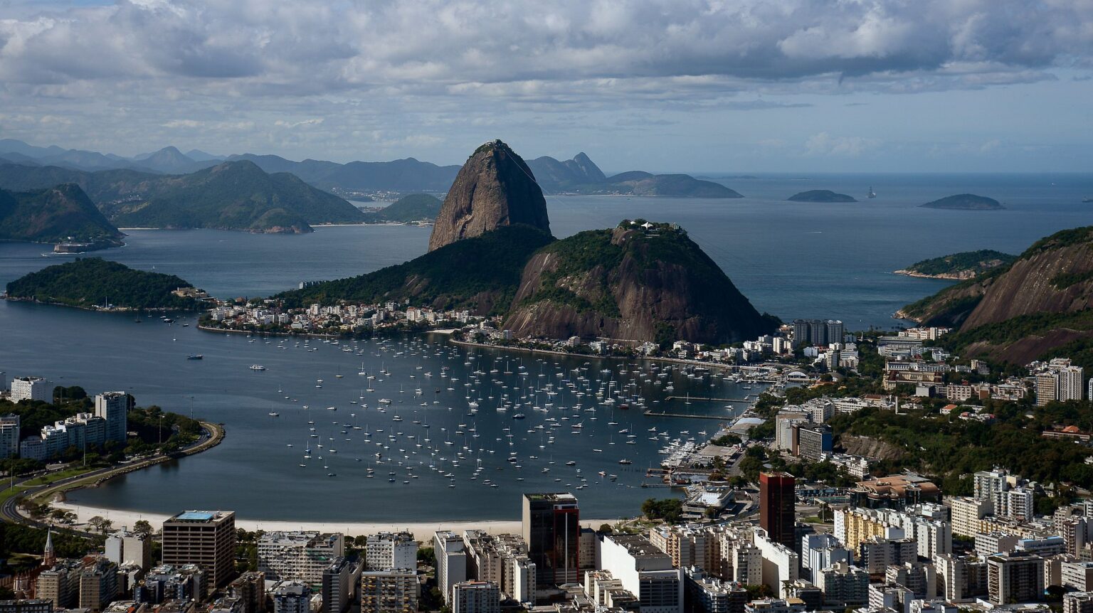 Oportunidades Perdidas no Turismo Brasileiro: Um Olhar Crítico sobre o Setor