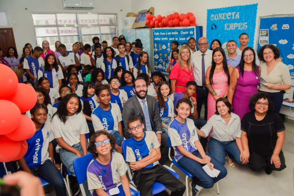 Escola Municipal Edson Santos Lança Programa Rio Lilás em Belford Roxo