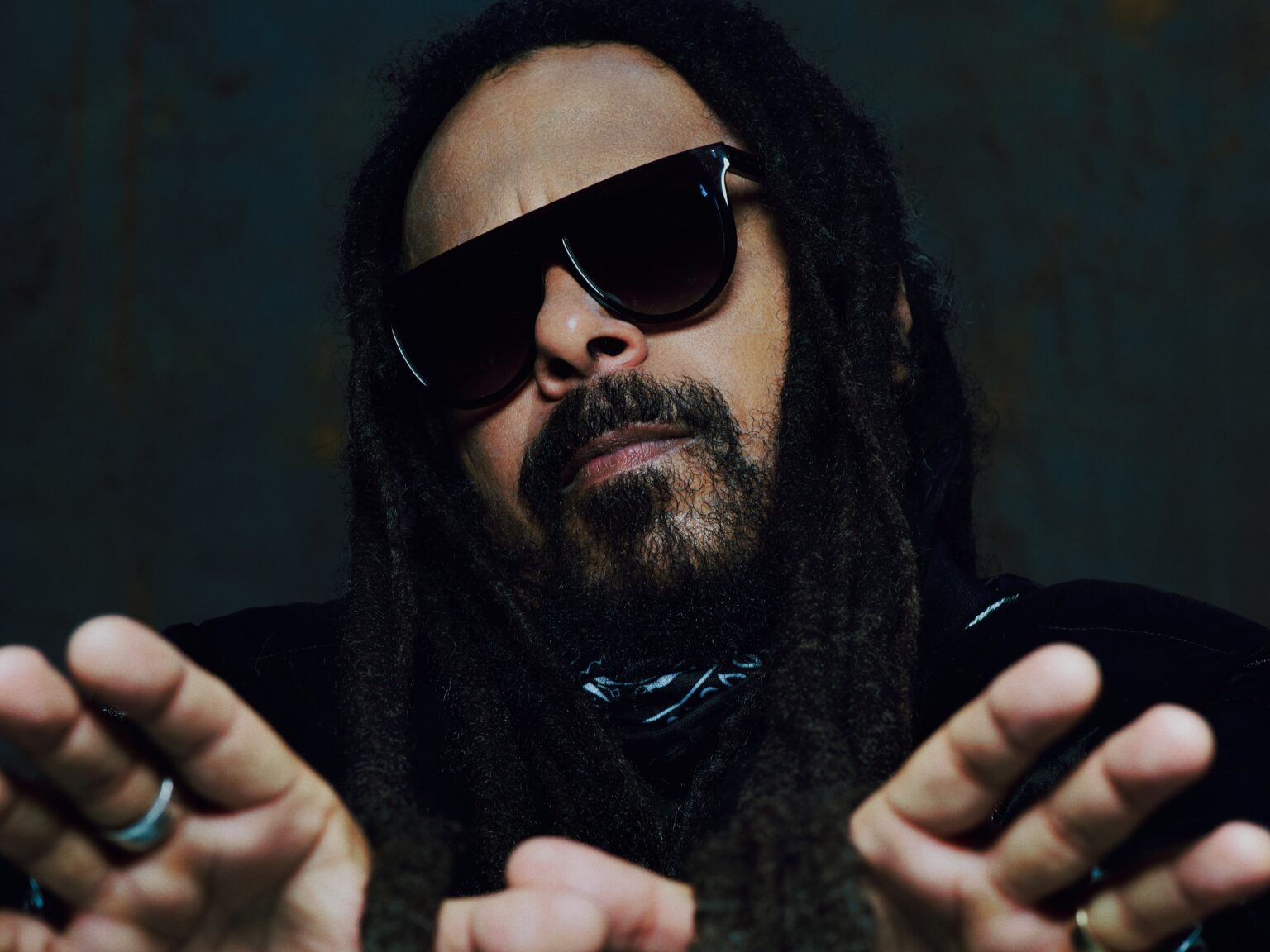 Marcelo Falcão Celebra 30 Anos de Carreira e Reflete Sobre O Rappa