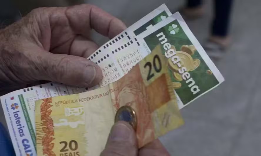 Mega-Sena: Prêmio de R$ 52 Milhões é Sorteado Hoje Mega-Sena: Prêmio de R$ 52 Milhões é Sorteado Hoje