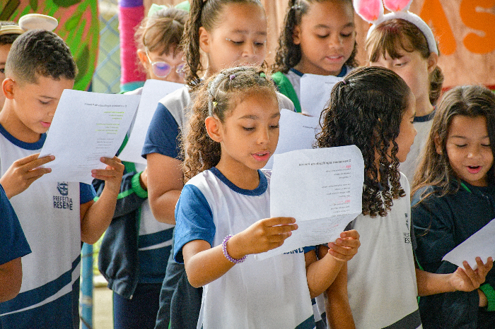 Resende Excede Média Nacional e Estadual em Alfabetização: Um Compromisso com a Educação