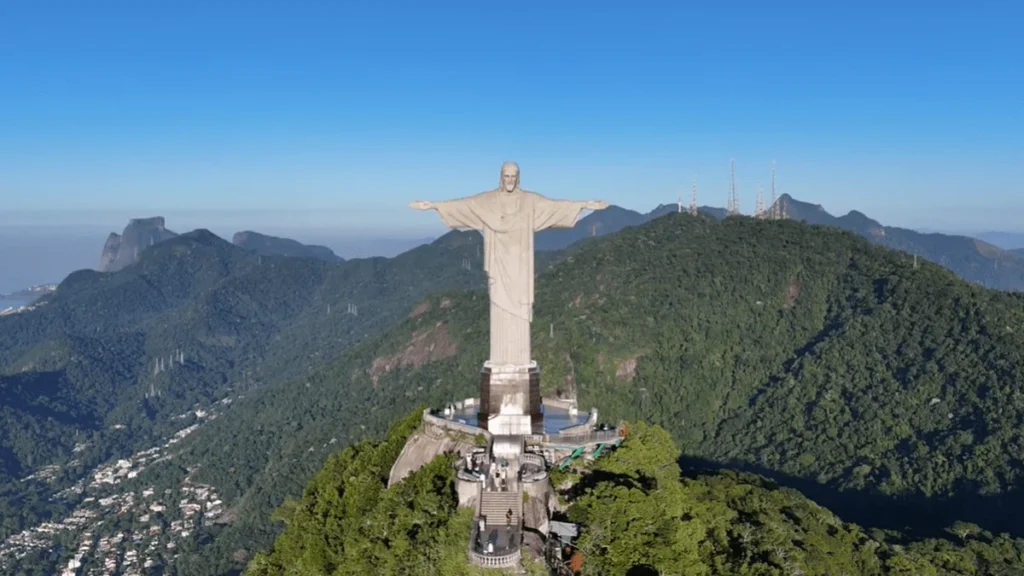 Obras no Cristo Redentor trazem mais acessibilidade e segurança aos visitantes Obras no Cristo Redentor trazem mais acessibilidade e segurança aos visitantes