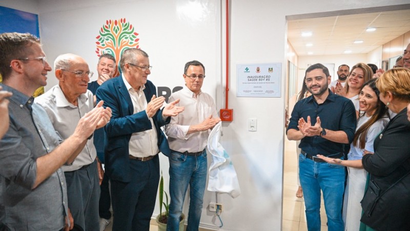 Vice-Governador Anuncia Melhorias na Saúde em Santa Rosa com Novo Programa 60+ RS Vice-Governador Anuncia Melhorias na Saúde em Santa Rosa com Novo Programa 60+ RS