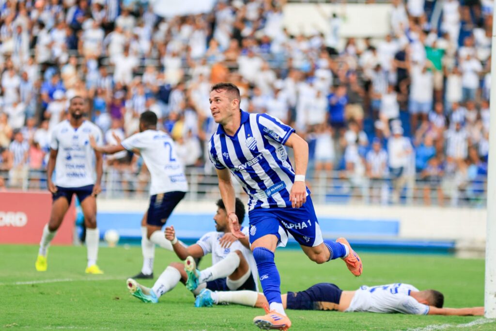 CSA Brilha e Derrota o Cruzeiro de Arapiraca com 2 Gols