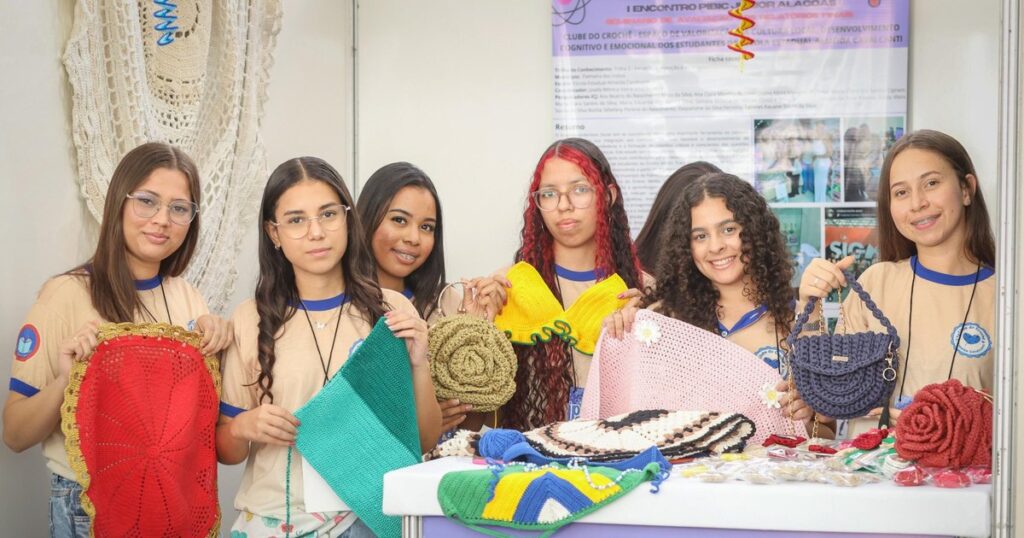 Crochê: Uma Transformação Cultural e Empreendedora em Palmeira dos Índios Crochê: Uma Transformação Cultural e Empreendedora em Palmeira dos Índios