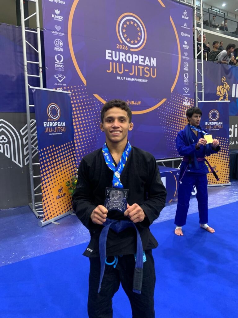 Riki Marte Oliveira Brilha com Medalha de Prata no Europeu de Jiu-Jitsu em Portugal