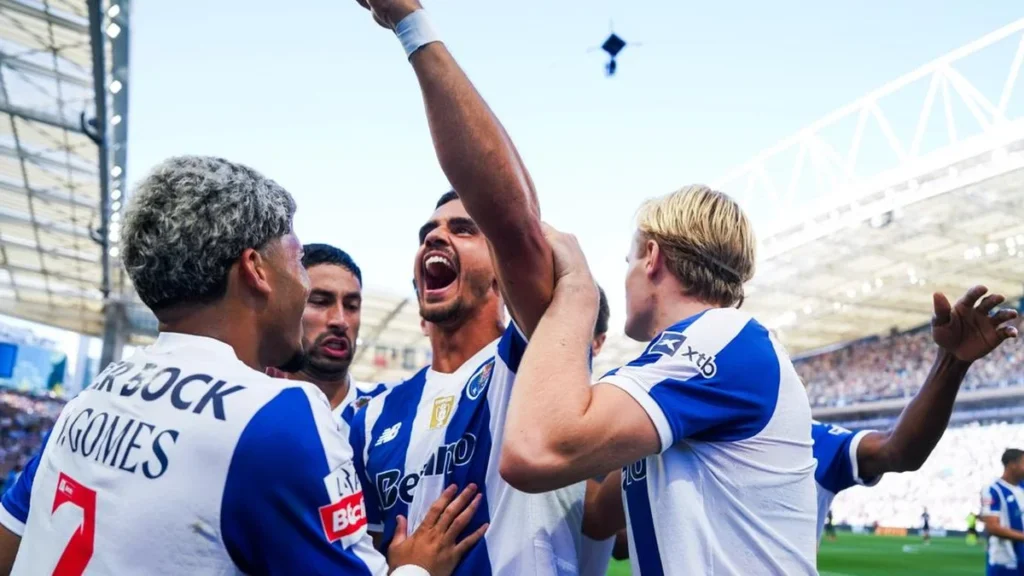 FC Porto e Alverca se enfrentam com história e desafio no Dragão
