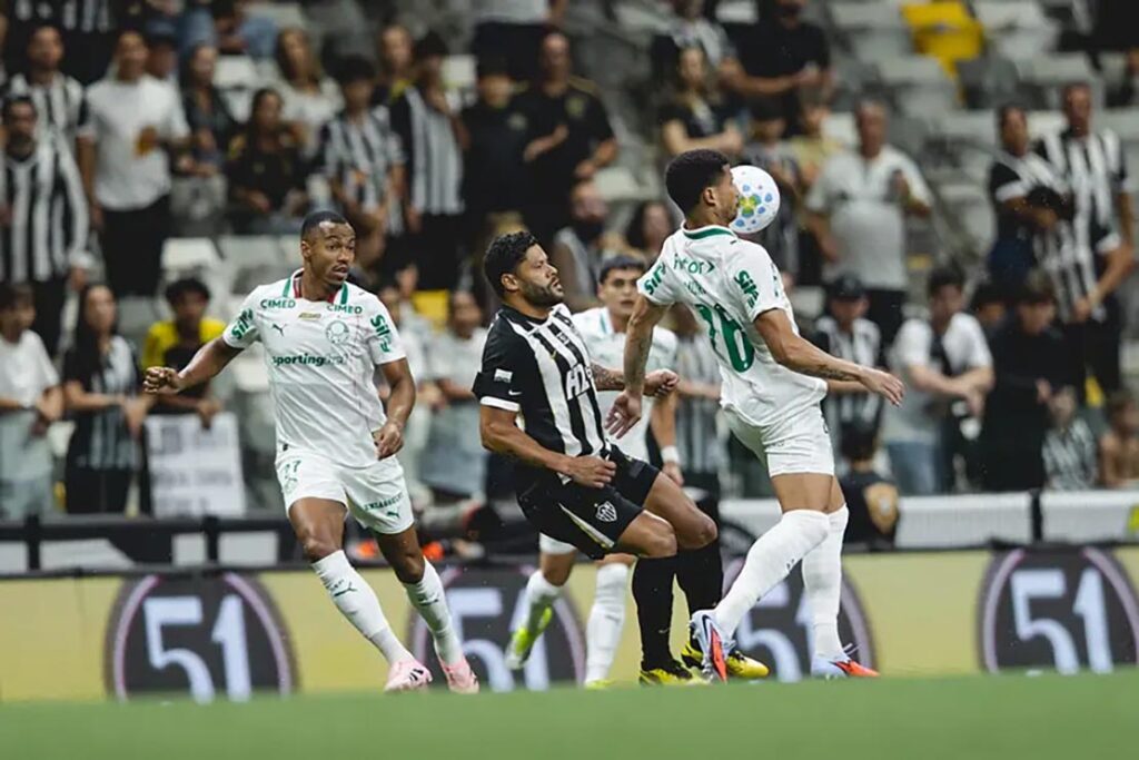 Atlético-MG e Palmeiras Empatam em 2 a 2 na Estreia do Brasileirão