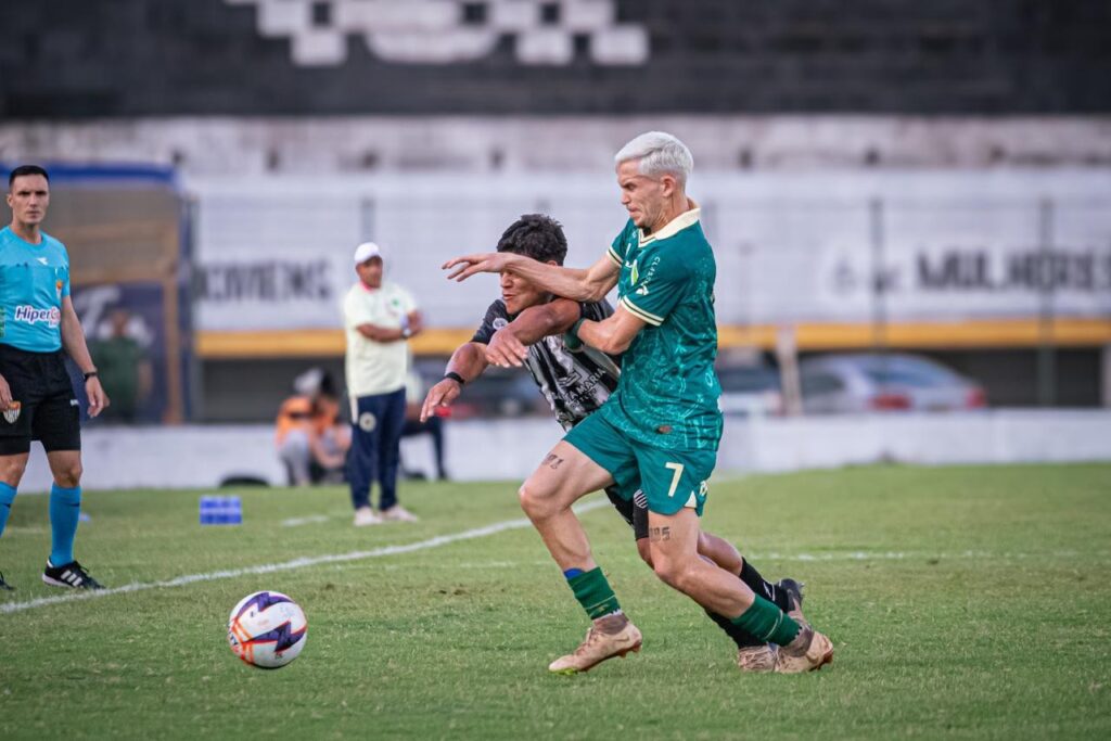 Atlético-PI vence Comercial em jogo tenso com 4 expulsões na estreia da Copa São Paulo