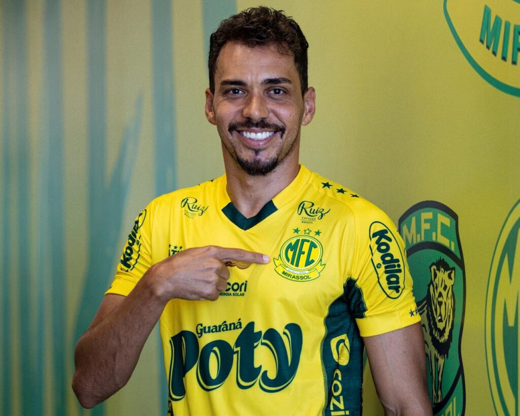 Mirassol Contrata Eduardo: Ex-Cruzeiro e Botafogo para a Temporada 2026 Mirassol Contrata Eduardo: Ex-Cruzeiro e Botafogo para a Temporada 2026