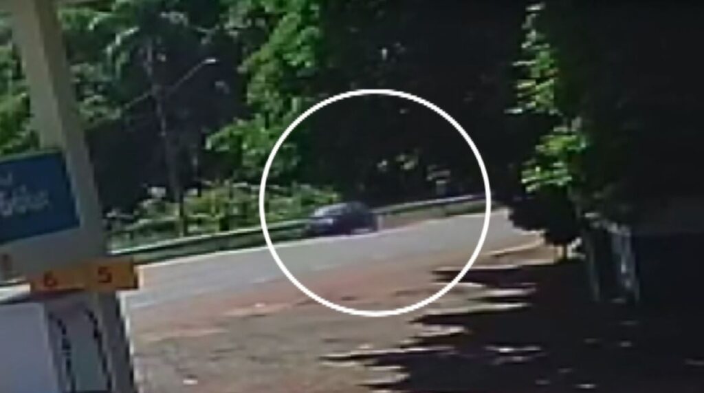 Motorista Atropela Mãe e Criança de 6 Anos em Ribeirão Preto e Foge; Confira o Vídeo