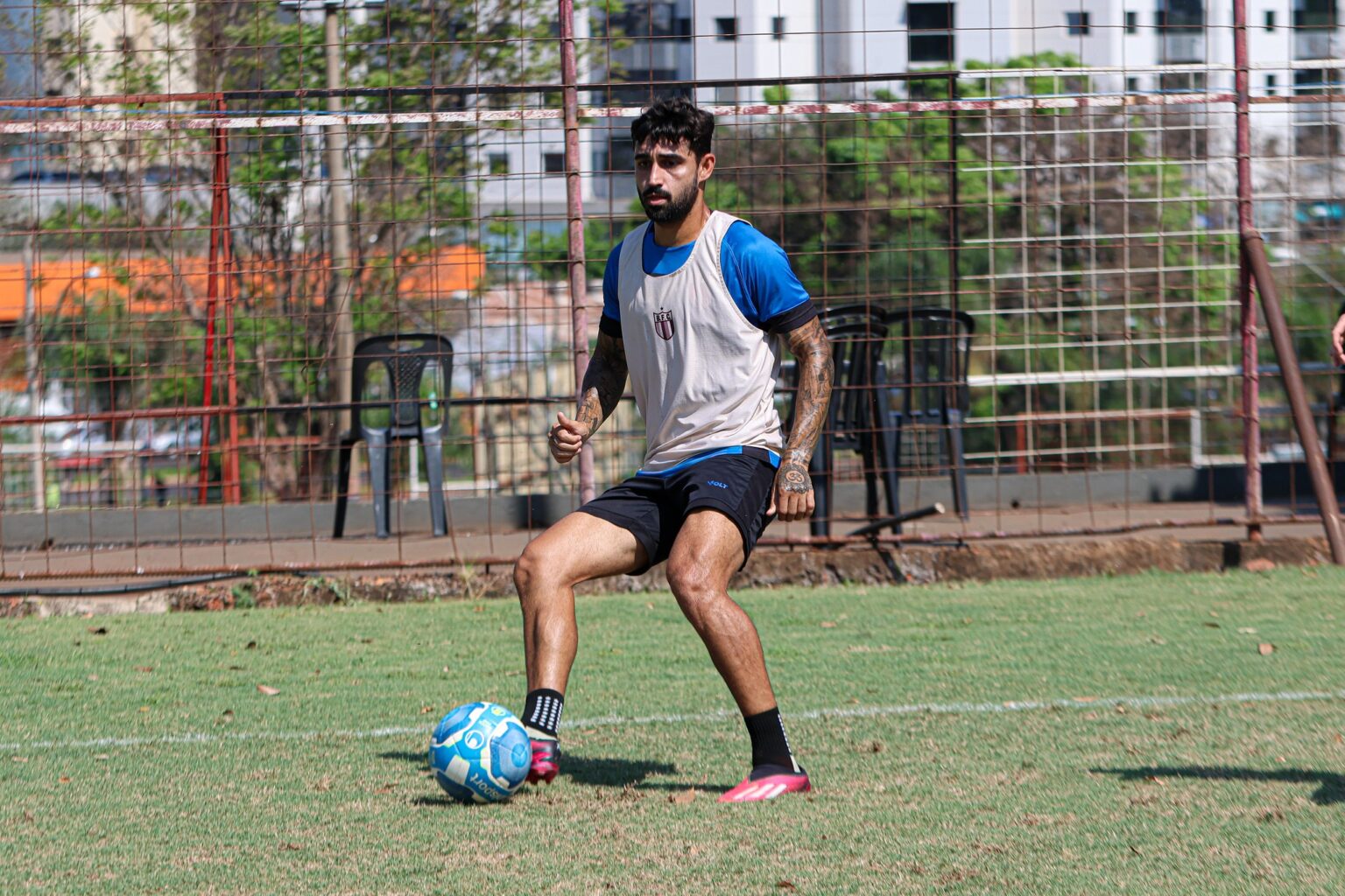 Patrick Brey Registra no BID e Pode Voltar a Jogar pelo Botafogo-SP