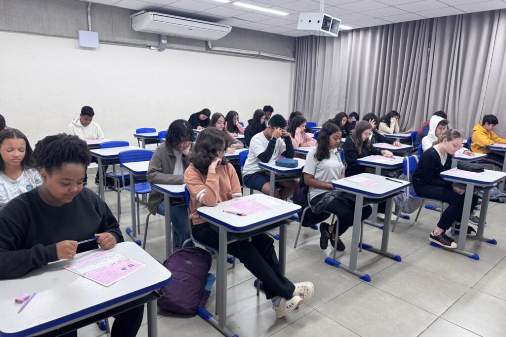 Ribeirão Preto Brilha na 20ª Olimpíada Brasileira de Matemática: 61 Alunos Premiados Ribeirão Preto Brilha na 20ª Olimpíada Brasileira de Matemática: 61 Alunos Premiados