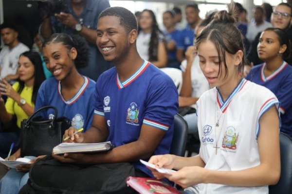 Enem 2025: Pedido de Certificado de Conclusão do Ensino Médio Começa Nesta Sexta-feira Enem 2025: Pedido de Certificado de Conclusão do Ensino Médio Começa Nesta Sexta-feira