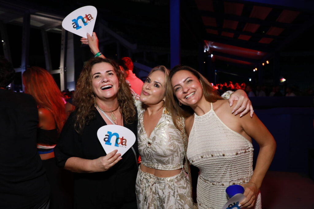 Fotos do Lounge Anota Bahia: Uma Noite Inesquecível na Arena Fonte Nova