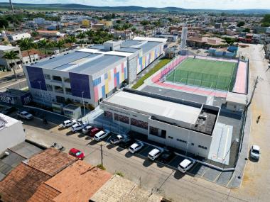 Governo da Bahia Inaugura 100ª Escola de Tempo Integral em Maracás: Um Marco Educacional Governo da Bahia Inaugura 100ª Escola de Tempo Integral em Maracás: Um Marco Educacional