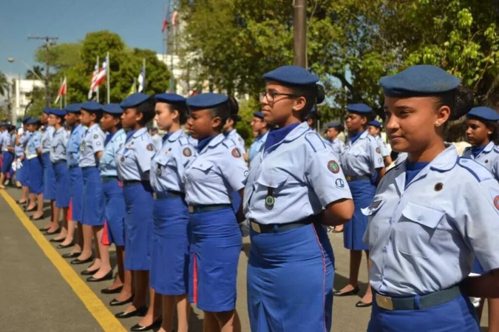 Inscrições Abertas: Mais de 2.800 Vagas nos Colégios da Polícia Militar na Bahia Inscrições Abertas: Mais de 2.800 Vagas nos Colégios da Polícia Militar na Bahia