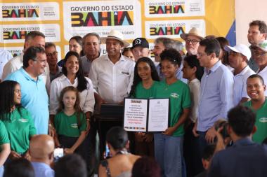 Investimentos do Governo da Bahia Impulsionam Educação em Vila Panambi