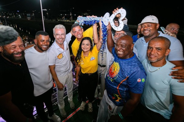 Mica Lauro 2026: Débora Regis Inaugura Circuito Duzinho Nery em Grande Estilo Mica Lauro 2026: Débora Regis Inaugura Circuito Duzinho Nery em Grande Estilo