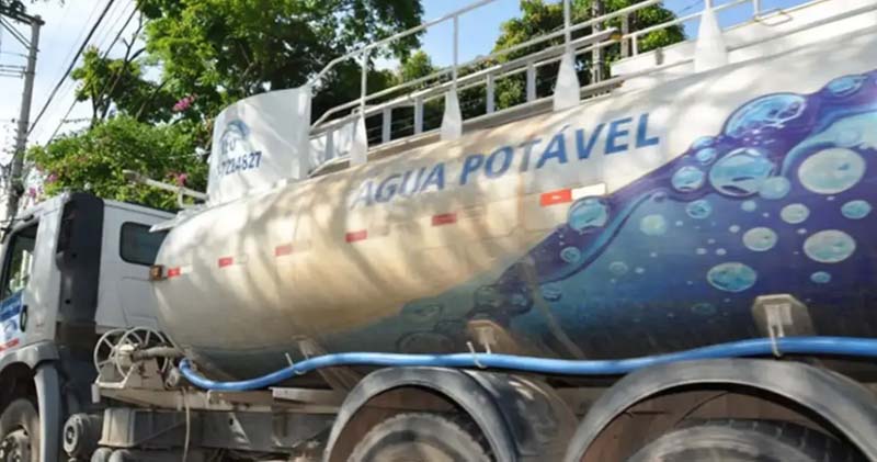 Pernambuco Declara Emergência em 107 Municípios Devido à Seca Pernambuco Declara Emergência em 107 Municípios Devido à Seca