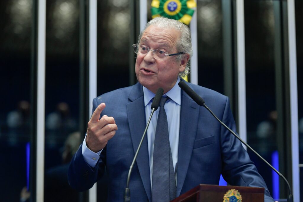 Retorno dos ‘Figurões’ na Política Brasileira: Quem São os Candidatos para 2026? Retorno dos 'Figurões' na Política Brasileira: Quem São os Candidatos para 2026?
