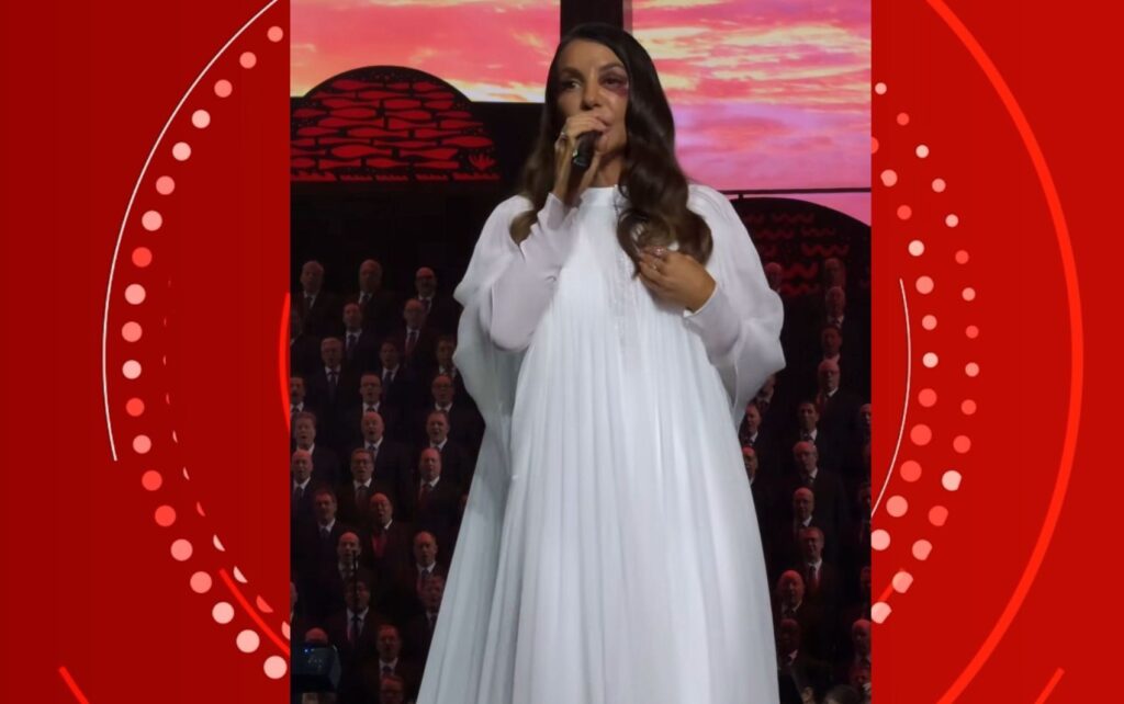 Ivete Sangalo Revela Desabafo Em Show Após Queda: ‘O Senhor Evitou Algo Pior’ Ivete Sangalo Revela Desabafo Em Show Após Queda: 'O Senhor Evitou Algo Pior'