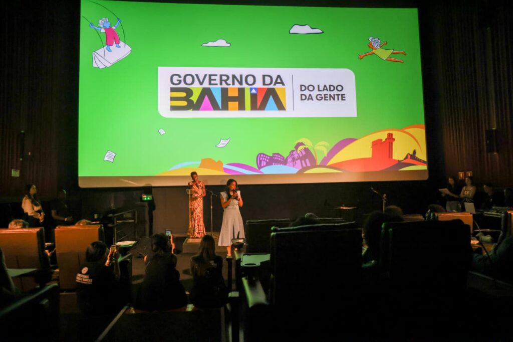 Bienal do Livro Bahia 2026: 15 mil vales-livros para estudantes e professores Bienal do Livro Bahia 2026: 15 mil vales-livros para estudantes e professores