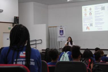 Colégio Renan Baleeiro Lança Projeto Elas Protegem, Elas Inspiram para Fortalecer o Protagonismo Fem