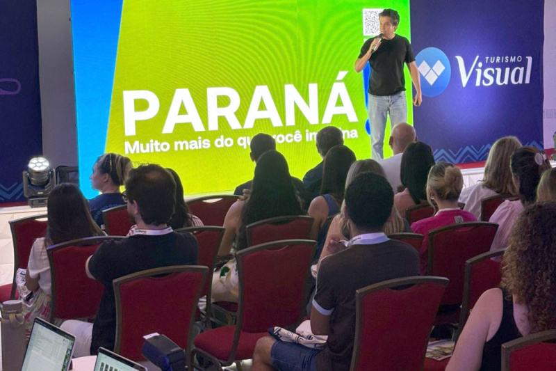Potencial Turístico do Paraná é Apresentado a 600 Profissionais do Setor em Porto Seguro Potencial Turístico do Paraná é Apresentado a 600 Profissionais do Setor em Porto Seguro