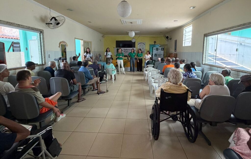 Defensoria Pública da Bahia Realiza Ação de Educação em Direitos em Abrigo de Idosos