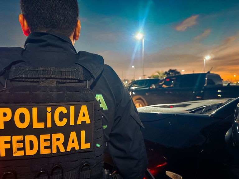 Operação da PF e CGU: Combate ao Desvio de Verbas Públicas na Bahia Operação da PF e CGU: Combate ao Desvio de Verbas Públicas na Bahia