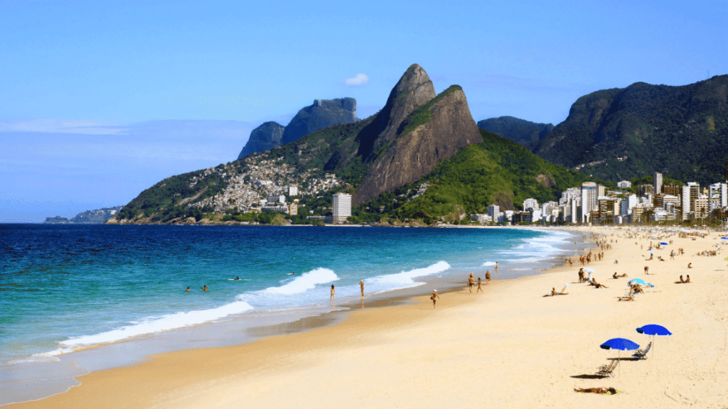Pacotes de Viagem até R$ 3 Mil para o Feriado de 1º de Maio: Descubra as Ofertas da Decolar