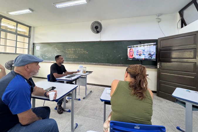 SEED Coordena Realocação de Alunos Após Incêndio em Escola de Paranaguá