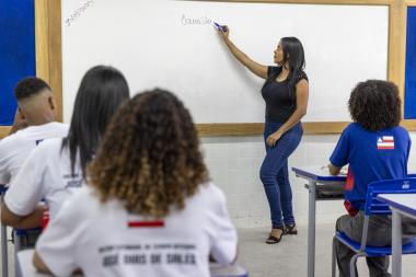 Bahia Convoca 159 Novos Professores para Fortalecer Educação Básica