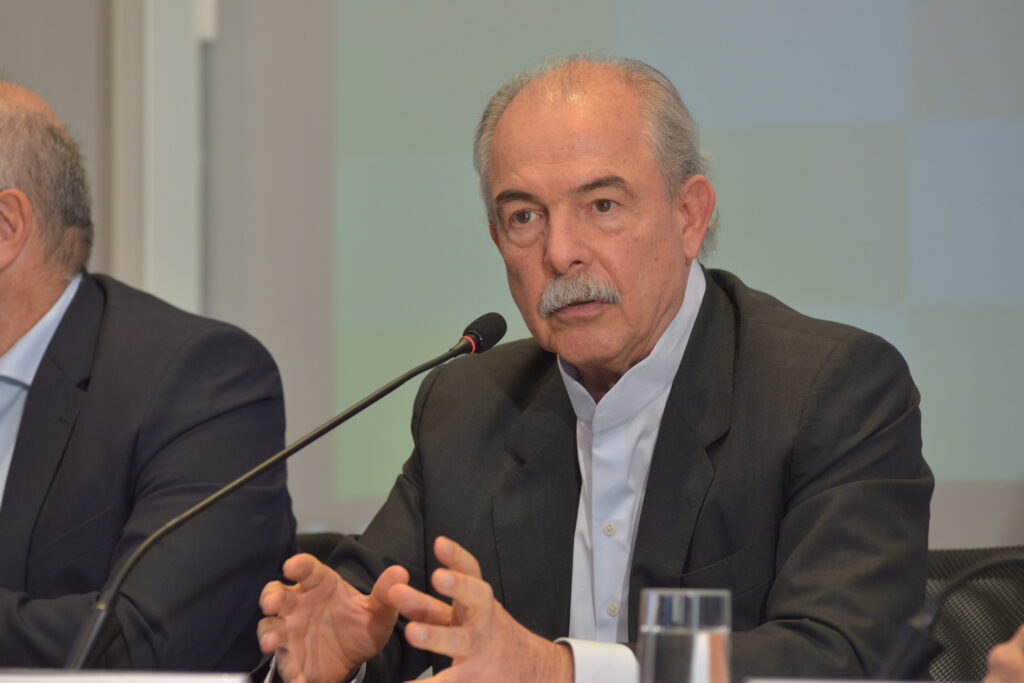 BNDES Aprova R$ 1,21 Bilhão em Crédito para a Bahia em 2026: Um Crescimento de 70,3% BNDES Aprova R$ 1,21 Bilhão em Crédito para a Bahia em 2026: Um Crescimento de 70,3%